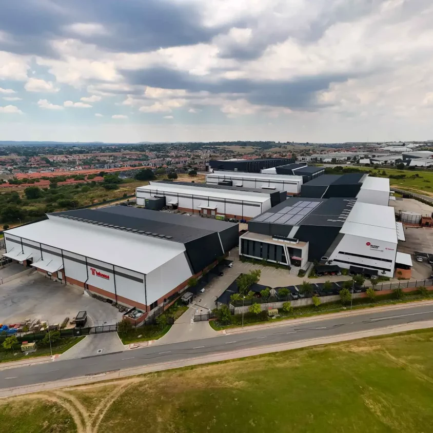 Architectural project management for coordinated commercial building delivery